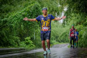 BIB: 5117
                            <button type="button" onclick="openModal(5788796)" class="btn btn-primary btn-sm float-right btn-popup" data-toggle="modal" data-target=".modal-high-quality">
                        <i class="fas fa-shopping-cart"></i> Add to Cart
                    </button>
                                            <button type="button" onclick="isThisMe(5788796, true)" class="btn btn-success btn-sm float-right btn-popup btn-isme hidden" data-toggle="tooltip" data-placement="bottom" title="นี่คือรูปของคุณใช่ไหม คลิกที่นี่เพื่อเอาเข้าอัลบั้ม">
                        <i class="fas fa-plus"></i> Add to album
                    </button>
                    <button type="button" onclick="isThisMe(5788796, false)" class="btn btn-warning btn-sm float-right btn-popup btn-isnotme hidden">
                        <i class="fas fa-ban"></i> Remove from album
                    </button>