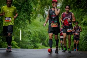 BIB: 1381, 3138, 1733
                            <button type="button" onclick="openModal(5789811)" class="btn btn-primary btn-sm float-right btn-popup" data-toggle="modal" data-target=".modal-high-quality">
                        <i class="fas fa-shopping-cart"></i> Add to Cart
                    </button>
                                            <button type="button" onclick="isThisMe(5789811, true)" class="btn btn-success btn-sm float-right btn-popup btn-isme hidden" data-toggle="tooltip" data-placement="bottom" title="นี่คือรูปของคุณใช่ไหม คลิกที่นี่เพื่อเอาเข้าอัลบั้ม">
                        <i class="fas fa-plus"></i> Add to album
                    </button>
                    <button type="button" onclick="isThisMe(5789811, false)" class="btn btn-warning btn-sm float-right btn-popup btn-isnotme hidden">
                        <i class="fas fa-ban"></i> Remove from album
                    </button>