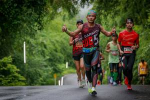 BIB: 340, 1722
                            <button type="button" onclick="openModal(5789927)" class="btn btn-primary btn-sm float-right btn-popup" data-toggle="modal" data-target=".modal-high-quality">
                        <i class="fas fa-shopping-cart"></i> Add to Cart
                    </button>
                                            <button type="button" onclick="isThisMe(5789927, true)" class="btn btn-success btn-sm float-right btn-popup btn-isme hidden" data-toggle="tooltip" data-placement="bottom" title="นี่คือรูปของคุณใช่ไหม คลิกที่นี่เพื่อเอาเข้าอัลบั้ม">
                        <i class="fas fa-plus"></i> Add to album
                    </button>
                    <button type="button" onclick="isThisMe(5789927, false)" class="btn btn-warning btn-sm float-right btn-popup btn-isnotme hidden">
                        <i class="fas fa-ban"></i> Remove from album
                    </button>