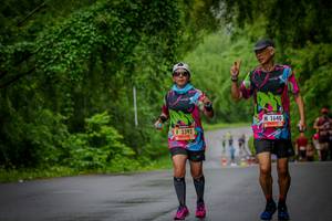 BIB: 1640, 3392
                            <button type="button" onclick="openModal(5785480)" class="btn btn-primary btn-sm float-right btn-popup" data-toggle="modal" data-target=".modal-high-quality">
                        <i class="fas fa-shopping-cart"></i> Add to Cart
                    </button>
                                            <button type="button" onclick="isThisMe(5785480, true)" class="btn btn-success btn-sm float-right btn-popup btn-isme hidden" data-toggle="tooltip" data-placement="bottom" title="นี่คือรูปของคุณใช่ไหม คลิกที่นี่เพื่อเอาเข้าอัลบั้ม">
                        <i class="fas fa-plus"></i> Add to album
                    </button>
                    <button type="button" onclick="isThisMe(5785480, false)" class="btn btn-warning btn-sm float-right btn-popup btn-isnotme hidden">
                        <i class="fas fa-ban"></i> Remove from album
                    </button>