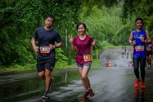 BIB: 1136, 5555, 310
                            <button type="button" onclick="openModal(5785864)" class="btn btn-primary btn-sm float-right btn-popup" data-toggle="modal" data-target=".modal-high-quality">
                        <i class="fas fa-shopping-cart"></i> Add to Cart
                    </button>
                                            <button type="button" onclick="isThisMe(5785864, true)" class="btn btn-success btn-sm float-right btn-popup btn-isme hidden" data-toggle="tooltip" data-placement="bottom" title="นี่คือรูปของคุณใช่ไหม คลิกที่นี่เพื่อเอาเข้าอัลบั้ม">
                        <i class="fas fa-plus"></i> Add to album
                    </button>
                    <button type="button" onclick="isThisMe(5785864, false)" class="btn btn-warning btn-sm float-right btn-popup btn-isnotme hidden">
                        <i class="fas fa-ban"></i> Remove from album
                    </button>