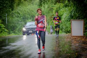 BIB: 7075
                            <button type="button" onclick="openModal(5788512)" class="btn btn-primary btn-sm float-right btn-popup" data-toggle="modal" data-target=".modal-high-quality">
                        <i class="fas fa-shopping-cart"></i> Add to Cart
                    </button>
                                            <button type="button" onclick="isThisMe(5788512, true)" class="btn btn-success btn-sm float-right btn-popup btn-isme hidden" data-toggle="tooltip" data-placement="bottom" title="นี่คือรูปของคุณใช่ไหม คลิกที่นี่เพื่อเอาเข้าอัลบั้ม">
                        <i class="fas fa-plus"></i> Add to album
                    </button>
                    <button type="button" onclick="isThisMe(5788512, false)" class="btn btn-warning btn-sm float-right btn-popup btn-isnotme hidden">
                        <i class="fas fa-ban"></i> Remove from album
                    </button>