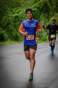 BIB: 1065
                            <button type="button" onclick="openModal(5790339)" class="btn btn-primary btn-sm float-right btn-popup" data-toggle="modal" data-target=".modal-high-quality">
                        <i class="fas fa-shopping-cart"></i> Add to Cart
                    </button>
                                            <button type="button" onclick="isThisMe(5790339, true)" class="btn btn-success btn-sm float-right btn-popup btn-isme hidden" data-toggle="tooltip" data-placement="bottom" title="นี่คือรูปของคุณใช่ไหม คลิกที่นี่เพื่อเอาเข้าอัลบั้ม">
                        <i class="fas fa-plus"></i> Add to album
                    </button>
                    <button type="button" onclick="isThisMe(5790339, false)" class="btn btn-warning btn-sm float-right btn-popup btn-isnotme hidden">
                        <i class="fas fa-ban"></i> Remove from album
                    </button>