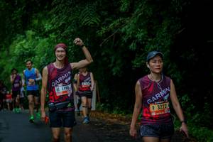 BIB: 1190, 3222
                            <button type="button" onclick="openModal(5785581)" class="btn btn-primary btn-sm float-right btn-popup" data-toggle="modal" data-target=".modal-high-quality">
                        <i class="fas fa-shopping-cart"></i> Add to Cart
                    </button>
                                            <button type="button" onclick="isThisMe(5785581, true)" class="btn btn-success btn-sm float-right btn-popup btn-isme hidden" data-toggle="tooltip" data-placement="bottom" title="นี่คือรูปของคุณใช่ไหม คลิกที่นี่เพื่อเอาเข้าอัลบั้ม">
                        <i class="fas fa-plus"></i> Add to album
                    </button>
                    <button type="button" onclick="isThisMe(5785581, false)" class="btn btn-warning btn-sm float-right btn-popup btn-isnotme hidden">
                        <i class="fas fa-ban"></i> Remove from album
                    </button>