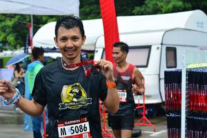 BIB: 889, 5086
                            <button type="button" onclick="openModal(5737037)" class="btn btn-primary btn-sm float-right btn-popup" data-toggle="modal" data-target=".modal-high-quality">
                        <i class="fas fa-shopping-cart"></i> Add to Cart
                    </button>
                                            <button type="button" onclick="isThisMe(5737037, true)" class="btn btn-success btn-sm float-right btn-popup btn-isme hidden" data-toggle="tooltip" data-placement="bottom" title="นี่คือรูปของคุณใช่ไหม คลิกที่นี่เพื่อเอาเข้าอัลบั้ม">
                        <i class="fas fa-plus"></i> Add to album
                    </button>
                    <button type="button" onclick="isThisMe(5737037, false)" class="btn btn-warning btn-sm float-right btn-popup btn-isnotme hidden">
                        <i class="fas fa-ban"></i> Remove from album
                    </button>