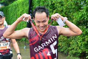 BIB: 1269
                            <button type="button" onclick="openModal(5726213)" class="btn btn-primary btn-sm float-right btn-popup" data-toggle="modal" data-target=".modal-high-quality">
                        <i class="fas fa-shopping-cart"></i> Add to Cart
                    </button>
                                            <button type="button" onclick="isThisMe(5726213, true)" class="btn btn-success btn-sm float-right btn-popup btn-isme hidden" data-toggle="tooltip" data-placement="bottom" title="นี่คือรูปของคุณใช่ไหม คลิกที่นี่เพื่อเอาเข้าอัลบั้ม">
                        <i class="fas fa-plus"></i> Add to album
                    </button>
                    <button type="button" onclick="isThisMe(5726213, false)" class="btn btn-warning btn-sm float-right btn-popup btn-isnotme hidden">
                        <i class="fas fa-ban"></i> Remove from album
                    </button>