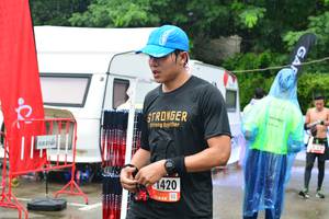 BIB: 420
                            <button type="button" onclick="openModal(5733619)" class="btn btn-primary btn-sm float-right btn-popup" data-toggle="modal" data-target=".modal-high-quality">
                        <i class="fas fa-shopping-cart"></i> Add to Cart
                    </button>
                                            <button type="button" onclick="isThisMe(5733619, true)" class="btn btn-success btn-sm float-right btn-popup btn-isme hidden" data-toggle="tooltip" data-placement="bottom" title="นี่คือรูปของคุณใช่ไหม คลิกที่นี่เพื่อเอาเข้าอัลบั้ม">
                        <i class="fas fa-plus"></i> Add to album
                    </button>
                    <button type="button" onclick="isThisMe(5733619, false)" class="btn btn-warning btn-sm float-right btn-popup btn-isnotme hidden">
                        <i class="fas fa-ban"></i> Remove from album
                    </button>