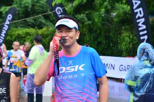 BIB: 9065
                            <button type="button" onclick="openModal(5743223)" class="btn btn-primary btn-sm float-right btn-popup" data-toggle="modal" data-target=".modal-high-quality">
                        <i class="fas fa-shopping-cart"></i> Add to Cart
                    </button>
                                            <button type="button" onclick="isThisMe(5743223, true)" class="btn btn-success btn-sm float-right btn-popup btn-isme hidden" data-toggle="tooltip" data-placement="bottom" title="นี่คือรูปของคุณใช่ไหม คลิกที่นี่เพื่อเอาเข้าอัลบั้ม">
                        <i class="fas fa-plus"></i> Add to album
                    </button>
                    <button type="button" onclick="isThisMe(5743223, false)" class="btn btn-warning btn-sm float-right btn-popup btn-isnotme hidden">
                        <i class="fas fa-ban"></i> Remove from album
                    </button>