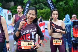 BIB: 3147, 3195
                            <button type="button" onclick="openModal(5737223)" class="btn btn-primary btn-sm float-right btn-popup" data-toggle="modal" data-target=".modal-high-quality">
                        <i class="fas fa-shopping-cart"></i> Add to Cart
                    </button>
                                            <button type="button" onclick="isThisMe(5737223, true)" class="btn btn-success btn-sm float-right btn-popup btn-isme hidden" data-toggle="tooltip" data-placement="bottom" title="นี่คือรูปของคุณใช่ไหม คลิกที่นี่เพื่อเอาเข้าอัลบั้ม">
                        <i class="fas fa-plus"></i> Add to album
                    </button>
                    <button type="button" onclick="isThisMe(5737223, false)" class="btn btn-warning btn-sm float-right btn-popup btn-isnotme hidden">
                        <i class="fas fa-ban"></i> Remove from album
                    </button>