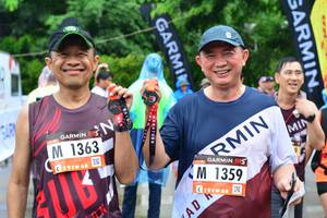 BIB: 1363, 1359
                            <button type="button" onclick="openModal(5742440)" class="btn btn-primary btn-sm float-right btn-popup" data-toggle="modal" data-target=".modal-high-quality">
                        <i class="fas fa-shopping-cart"></i> Add to Cart
                    </button>
                                            <button type="button" onclick="isThisMe(5742440, true)" class="btn btn-success btn-sm float-right btn-popup btn-isme hidden" data-toggle="tooltip" data-placement="bottom" title="นี่คือรูปของคุณใช่ไหม คลิกที่นี่เพื่อเอาเข้าอัลบั้ม">
                        <i class="fas fa-plus"></i> Add to album
                    </button>
                    <button type="button" onclick="isThisMe(5742440, false)" class="btn btn-warning btn-sm float-right btn-popup btn-isnotme hidden">
                        <i class="fas fa-ban"></i> Remove from album
                    </button>