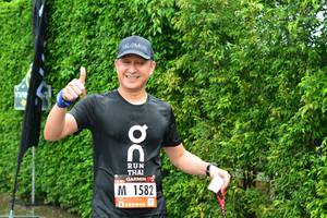 BIB: 1582
                            <button type="button" onclick="openModal(5718221)" class="btn btn-primary btn-sm float-right btn-popup" data-toggle="modal" data-target=".modal-high-quality">
                        <i class="fas fa-shopping-cart"></i> Add to Cart
                    </button>
                                            <button type="button" onclick="isThisMe(5718221, true)" class="btn btn-success btn-sm float-right btn-popup btn-isme hidden" data-toggle="tooltip" data-placement="bottom" title="นี่คือรูปของคุณใช่ไหม คลิกที่นี่เพื่อเอาเข้าอัลบั้ม">
                        <i class="fas fa-plus"></i> Add to album
                    </button>
                    <button type="button" onclick="isThisMe(5718221, false)" class="btn btn-warning btn-sm float-right btn-popup btn-isnotme hidden">
                        <i class="fas fa-ban"></i> Remove from album
                    </button>