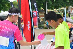 BIB: 113
                            <button type="button" onclick="openModal(5579813)" class="btn btn-primary btn-sm float-right btn-popup" data-toggle="modal" data-target=".modal-high-quality">
                        <i class="fas fa-shopping-cart"></i> Add to Cart
                    </button>
                                            <button type="button" onclick="isThisMe(5579813, true)" class="btn btn-success btn-sm float-right btn-popup btn-isme hidden" data-toggle="tooltip" data-placement="bottom" title="นี่คือรูปของคุณใช่ไหม คลิกที่นี่เพื่อเอาเข้าอัลบั้ม">
                        <i class="fas fa-plus"></i> Add to album
                    </button>
                    <button type="button" onclick="isThisMe(5579813, false)" class="btn btn-warning btn-sm float-right btn-popup btn-isnotme hidden">
                        <i class="fas fa-ban"></i> Remove from album
                    </button>