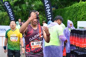 BIB: 1204, 1404
                            <button type="button" onclick="openModal(5735370)" class="btn btn-primary btn-sm float-right btn-popup" data-toggle="modal" data-target=".modal-high-quality">
                        <i class="fas fa-shopping-cart"></i> Add to Cart
                    </button>
                                            <button type="button" onclick="isThisMe(5735370, true)" class="btn btn-success btn-sm float-right btn-popup btn-isme hidden" data-toggle="tooltip" data-placement="bottom" title="นี่คือรูปของคุณใช่ไหม คลิกที่นี่เพื่อเอาเข้าอัลบั้ม">
                        <i class="fas fa-plus"></i> Add to album
                    </button>
                    <button type="button" onclick="isThisMe(5735370, false)" class="btn btn-warning btn-sm float-right btn-popup btn-isnotme hidden">
                        <i class="fas fa-ban"></i> Remove from album
                    </button>