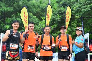 BIB: 1222, 
                            <button type="button" onclick="openModal(5712593)" class="btn btn-primary btn-sm float-right btn-popup" data-toggle="modal" data-target=".modal-high-quality">
                        <i class="fas fa-shopping-cart"></i> Add to Cart
                    </button>
                                            <button type="button" onclick="isThisMe(5712593, true)" class="btn btn-success btn-sm float-right btn-popup btn-isme hidden" data-toggle="tooltip" data-placement="bottom" title="นี่คือรูปของคุณใช่ไหม คลิกที่นี่เพื่อเอาเข้าอัลบั้ม">
                        <i class="fas fa-plus"></i> Add to album
                    </button>
                    <button type="button" onclick="isThisMe(5712593, false)" class="btn btn-warning btn-sm float-right btn-popup btn-isnotme hidden">
                        <i class="fas fa-ban"></i> Remove from album
                    </button>