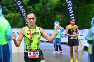 BIB: 5565
                            <button type="button" onclick="openModal(5731821)" class="btn btn-primary btn-sm float-right btn-popup" data-toggle="modal" data-target=".modal-high-quality">
                        <i class="fas fa-shopping-cart"></i> Add to Cart
                    </button>
                                            <button type="button" onclick="isThisMe(5731821, true)" class="btn btn-success btn-sm float-right btn-popup btn-isme hidden" data-toggle="tooltip" data-placement="bottom" title="นี่คือรูปของคุณใช่ไหม คลิกที่นี่เพื่อเอาเข้าอัลบั้ม">
                        <i class="fas fa-plus"></i> Add to album
                    </button>
                    <button type="button" onclick="isThisMe(5731821, false)" class="btn btn-warning btn-sm float-right btn-popup btn-isnotme hidden">
                        <i class="fas fa-ban"></i> Remove from album
                    </button>