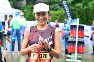 BIB: 370
                            <button type="button" onclick="openModal(5727462)" class="btn btn-primary btn-sm float-right btn-popup" data-toggle="modal" data-target=".modal-high-quality">
                        <i class="fas fa-shopping-cart"></i> Add to Cart
                    </button>
                                            <button type="button" onclick="isThisMe(5727462, true)" class="btn btn-success btn-sm float-right btn-popup btn-isme hidden" data-toggle="tooltip" data-placement="bottom" title="นี่คือรูปของคุณใช่ไหม คลิกที่นี่เพื่อเอาเข้าอัลบั้ม">
                        <i class="fas fa-plus"></i> Add to album
                    </button>
                    <button type="button" onclick="isThisMe(5727462, false)" class="btn btn-warning btn-sm float-right btn-popup btn-isnotme hidden">
                        <i class="fas fa-ban"></i> Remove from album
                    </button>