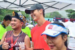 BIB: 
                            <button type="button" onclick="openModal(5727828)" class="btn btn-primary btn-sm float-right btn-popup" data-toggle="modal" data-target=".modal-high-quality">
                        <i class="fas fa-shopping-cart"></i> Add to Cart
                    </button>
                                            <button type="button" onclick="isThisMe(5727828, true)" class="btn btn-success btn-sm float-right btn-popup btn-isme hidden" data-toggle="tooltip" data-placement="bottom" title="นี่คือรูปของคุณใช่ไหม คลิกที่นี่เพื่อเอาเข้าอัลบั้ม">
                        <i class="fas fa-plus"></i> Add to album
                    </button>
                    <button type="button" onclick="isThisMe(5727828, false)" class="btn btn-warning btn-sm float-right btn-popup btn-isnotme hidden">
                        <i class="fas fa-ban"></i> Remove from album
                    </button>