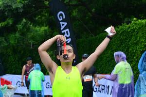 BIB: 1132
                            <button type="button" onclick="openModal(5731538)" class="btn btn-primary btn-sm float-right btn-popup" data-toggle="modal" data-target=".modal-high-quality">
                        <i class="fas fa-shopping-cart"></i> Add to Cart
                    </button>
                                            <button type="button" onclick="isThisMe(5731538, true)" class="btn btn-success btn-sm float-right btn-popup btn-isme hidden" data-toggle="tooltip" data-placement="bottom" title="นี่คือรูปของคุณใช่ไหม คลิกที่นี่เพื่อเอาเข้าอัลบั้ม">
                        <i class="fas fa-plus"></i> Add to album
                    </button>
                    <button type="button" onclick="isThisMe(5731538, false)" class="btn btn-warning btn-sm float-right btn-popup btn-isnotme hidden">
                        <i class="fas fa-ban"></i> Remove from album
                    </button>