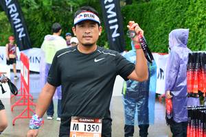 BIB: 1350, 
                            <button type="button" onclick="openModal(5742219)" class="btn btn-primary btn-sm float-right btn-popup" data-toggle="modal" data-target=".modal-high-quality">
                        <i class="fas fa-shopping-cart"></i> Add to Cart
                    </button>
                                            <button type="button" onclick="isThisMe(5742219, true)" class="btn btn-success btn-sm float-right btn-popup btn-isme hidden" data-toggle="tooltip" data-placement="bottom" title="นี่คือรูปของคุณใช่ไหม คลิกที่นี่เพื่อเอาเข้าอัลบั้ม">
                        <i class="fas fa-plus"></i> Add to album
                    </button>
                    <button type="button" onclick="isThisMe(5742219, false)" class="btn btn-warning btn-sm float-right btn-popup btn-isnotme hidden">
                        <i class="fas fa-ban"></i> Remove from album
                    </button>