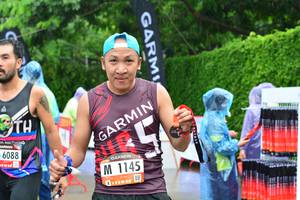 BIB: 6088, 1145
                            <button type="button" onclick="openModal(5715198)" class="btn btn-primary btn-sm float-right btn-popup" data-toggle="modal" data-target=".modal-high-quality">
                        <i class="fas fa-shopping-cart"></i> Add to Cart
                    </button>
                                            <button type="button" onclick="isThisMe(5715198, true)" class="btn btn-success btn-sm float-right btn-popup btn-isme hidden" data-toggle="tooltip" data-placement="bottom" title="นี่คือรูปของคุณใช่ไหม คลิกที่นี่เพื่อเอาเข้าอัลบั้ม">
                        <i class="fas fa-plus"></i> Add to album
                    </button>
                    <button type="button" onclick="isThisMe(5715198, false)" class="btn btn-warning btn-sm float-right btn-popup btn-isnotme hidden">
                        <i class="fas fa-ban"></i> Remove from album
                    </button>