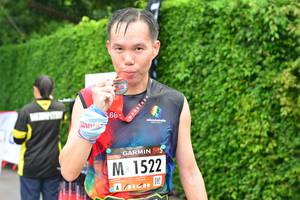 BIB: 1522
                            <button type="button" onclick="openModal(5580392)" class="btn btn-primary btn-sm float-right btn-popup" data-toggle="modal" data-target=".modal-high-quality">
                        <i class="fas fa-shopping-cart"></i> Add to Cart
                    </button>
                                            <button type="button" onclick="isThisMe(5580392, true)" class="btn btn-success btn-sm float-right btn-popup btn-isme hidden" data-toggle="tooltip" data-placement="bottom" title="นี่คือรูปของคุณใช่ไหม คลิกที่นี่เพื่อเอาเข้าอัลบั้ม">
                        <i class="fas fa-plus"></i> Add to album
                    </button>
                    <button type="button" onclick="isThisMe(5580392, false)" class="btn btn-warning btn-sm float-right btn-popup btn-isnotme hidden">
                        <i class="fas fa-ban"></i> Remove from album
                    </button>