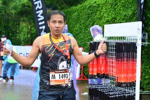 BIB: 1493
                            <button type="button" onclick="openModal(5731888)" class="btn btn-primary btn-sm float-right btn-popup" data-toggle="modal" data-target=".modal-high-quality">
                        <i class="fas fa-shopping-cart"></i> Add to Cart
                    </button>
                                            <button type="button" onclick="isThisMe(5731888, true)" class="btn btn-success btn-sm float-right btn-popup btn-isme hidden" data-toggle="tooltip" data-placement="bottom" title="นี่คือรูปของคุณใช่ไหม คลิกที่นี่เพื่อเอาเข้าอัลบั้ม">
                        <i class="fas fa-plus"></i> Add to album
                    </button>
                    <button type="button" onclick="isThisMe(5731888, false)" class="btn btn-warning btn-sm float-right btn-popup btn-isnotme hidden">
                        <i class="fas fa-ban"></i> Remove from album
                    </button>