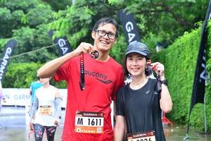 BIB: 300, 1611, 0024
                            <button type="button" onclick="openModal(5726459)" class="btn btn-primary btn-sm float-right btn-popup" data-toggle="modal" data-target=".modal-high-quality">
                        <i class="fas fa-shopping-cart"></i> Add to Cart
                    </button>
                                            <button type="button" onclick="isThisMe(5726459, true)" class="btn btn-success btn-sm float-right btn-popup btn-isme hidden" data-toggle="tooltip" data-placement="bottom" title="นี่คือรูปของคุณใช่ไหม คลิกที่นี่เพื่อเอาเข้าอัลบั้ม">
                        <i class="fas fa-plus"></i> Add to album
                    </button>
                    <button type="button" onclick="isThisMe(5726459, false)" class="btn btn-warning btn-sm float-right btn-popup btn-isnotme hidden">
                        <i class="fas fa-ban"></i> Remove from album
                    </button>