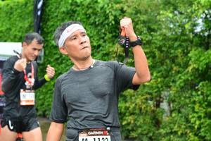 BIB: 1102
                            <button type="button" onclick="openModal(5588600)" class="btn btn-primary btn-sm float-right btn-popup" data-toggle="modal" data-target=".modal-high-quality">
                        <i class="fas fa-shopping-cart"></i> Add to Cart
                    </button>
                                            <button type="button" onclick="isThisMe(5588600, true)" class="btn btn-success btn-sm float-right btn-popup btn-isme hidden" data-toggle="tooltip" data-placement="bottom" title="นี่คือรูปของคุณใช่ไหม คลิกที่นี่เพื่อเอาเข้าอัลบั้ม">
                        <i class="fas fa-plus"></i> Add to album
                    </button>
                    <button type="button" onclick="isThisMe(5588600, false)" class="btn btn-warning btn-sm float-right btn-popup btn-isnotme hidden">
                        <i class="fas fa-ban"></i> Remove from album
                    </button>