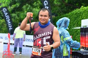 BIB: 1728, 
                            <button type="button" onclick="openModal(5716280)" class="btn btn-primary btn-sm float-right btn-popup" data-toggle="modal" data-target=".modal-high-quality">
                        <i class="fas fa-shopping-cart"></i> Add to Cart
                    </button>
                                            <button type="button" onclick="isThisMe(5716280, true)" class="btn btn-success btn-sm float-right btn-popup btn-isme hidden" data-toggle="tooltip" data-placement="bottom" title="นี่คือรูปของคุณใช่ไหม คลิกที่นี่เพื่อเอาเข้าอัลบั้ม">
                        <i class="fas fa-plus"></i> Add to album
                    </button>
                    <button type="button" onclick="isThisMe(5716280, false)" class="btn btn-warning btn-sm float-right btn-popup btn-isnotme hidden">
                        <i class="fas fa-ban"></i> Remove from album
                    </button>