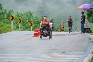 BIB: 5977
                            <button type="button" onclick="openModal(5589042)" class="btn btn-primary btn-sm float-right btn-popup" data-toggle="modal" data-target=".modal-high-quality">
                        <i class="fas fa-shopping-cart"></i> Add to Cart
                    </button>
                                            <button type="button" onclick="isThisMe(5589042, true)" class="btn btn-success btn-sm float-right btn-popup btn-isme hidden" data-toggle="tooltip" data-placement="bottom" title="นี่คือรูปของคุณใช่ไหม คลิกที่นี่เพื่อเอาเข้าอัลบั้ม">
                        <i class="fas fa-plus"></i> Add to album
                    </button>
                    <button type="button" onclick="isThisMe(5589042, false)" class="btn btn-warning btn-sm float-right btn-popup btn-isnotme hidden">
                        <i class="fas fa-ban"></i> Remove from album
                    </button>