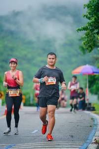 BIB: 1679, 3329
                            <button type="button" onclick="openModal(5802830)" class="btn btn-primary btn-sm float-right btn-popup" data-toggle="modal" data-target=".modal-high-quality">
                        <i class="fas fa-shopping-cart"></i> Add to Cart
                    </button>
                                            <button type="button" onclick="isThisMe(5802830, true)" class="btn btn-success btn-sm float-right btn-popup btn-isme hidden" data-toggle="tooltip" data-placement="bottom" title="นี่คือรูปของคุณใช่ไหม คลิกที่นี่เพื่อเอาเข้าอัลบั้ม">
                        <i class="fas fa-plus"></i> Add to album
                    </button>
                    <button type="button" onclick="isThisMe(5802830, false)" class="btn btn-warning btn-sm float-right btn-popup btn-isnotme hidden">
                        <i class="fas fa-ban"></i> Remove from album
                    </button>