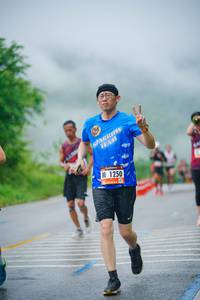 BIB: 1250
                            <button type="button" onclick="openModal(5803681)" class="btn btn-primary btn-sm float-right btn-popup" data-toggle="modal" data-target=".modal-high-quality">
                        <i class="fas fa-shopping-cart"></i> Add to Cart
                    </button>
                                            <button type="button" onclick="isThisMe(5803681, true)" class="btn btn-success btn-sm float-right btn-popup btn-isme hidden" data-toggle="tooltip" data-placement="bottom" title="นี่คือรูปของคุณใช่ไหม คลิกที่นี่เพื่อเอาเข้าอัลบั้ม">
                        <i class="fas fa-plus"></i> Add to album
                    </button>
                    <button type="button" onclick="isThisMe(5803681, false)" class="btn btn-warning btn-sm float-right btn-popup btn-isnotme hidden">
                        <i class="fas fa-ban"></i> Remove from album
                    </button>