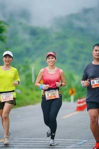 BIB: 3087, 3329
                            <button type="button" onclick="openModal(5802834)" class="btn btn-primary btn-sm float-right btn-popup" data-toggle="modal" data-target=".modal-high-quality">
                        <i class="fas fa-shopping-cart"></i> Add to Cart
                    </button>
                                            <button type="button" onclick="isThisMe(5802834, true)" class="btn btn-success btn-sm float-right btn-popup btn-isme hidden" data-toggle="tooltip" data-placement="bottom" title="นี่คือรูปของคุณใช่ไหม คลิกที่นี่เพื่อเอาเข้าอัลบั้ม">
                        <i class="fas fa-plus"></i> Add to album
                    </button>
                    <button type="button" onclick="isThisMe(5802834, false)" class="btn btn-warning btn-sm float-right btn-popup btn-isnotme hidden">
                        <i class="fas fa-ban"></i> Remove from album
                    </button>