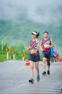 BIB: 3230
                            <button type="button" onclick="openModal(5803337)" class="btn btn-primary btn-sm float-right btn-popup" data-toggle="modal" data-target=".modal-high-quality">
                        <i class="fas fa-shopping-cart"></i> Add to Cart
                    </button>
                                            <button type="button" onclick="isThisMe(5803337, true)" class="btn btn-success btn-sm float-right btn-popup btn-isme hidden" data-toggle="tooltip" data-placement="bottom" title="นี่คือรูปของคุณใช่ไหม คลิกที่นี่เพื่อเอาเข้าอัลบั้ม">
                        <i class="fas fa-plus"></i> Add to album
                    </button>
                    <button type="button" onclick="isThisMe(5803337, false)" class="btn btn-warning btn-sm float-right btn-popup btn-isnotme hidden">
                        <i class="fas fa-ban"></i> Remove from album
                    </button>