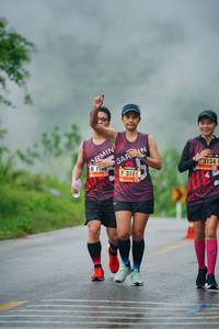 BIB: 3104, 3154
                            <button type="button" onclick="openModal(5801647)" class="btn btn-primary btn-sm float-right btn-popup" data-toggle="modal" data-target=".modal-high-quality">
                        <i class="fas fa-shopping-cart"></i> Add to Cart
                    </button>
                                            <button type="button" onclick="isThisMe(5801647, true)" class="btn btn-success btn-sm float-right btn-popup btn-isme hidden" data-toggle="tooltip" data-placement="bottom" title="นี่คือรูปของคุณใช่ไหม คลิกที่นี่เพื่อเอาเข้าอัลบั้ม">
                        <i class="fas fa-plus"></i> Add to album
                    </button>
                    <button type="button" onclick="isThisMe(5801647, false)" class="btn btn-warning btn-sm float-right btn-popup btn-isnotme hidden">
                        <i class="fas fa-ban"></i> Remove from album
                    </button>