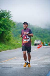 BIB: 1317
                            <button type="button" onclick="openModal(5807304)" class="btn btn-primary btn-sm float-right btn-popup" data-toggle="modal" data-target=".modal-high-quality">
                        <i class="fas fa-shopping-cart"></i> Add to Cart
                    </button>
                                            <button type="button" onclick="isThisMe(5807304, true)" class="btn btn-success btn-sm float-right btn-popup btn-isme hidden" data-toggle="tooltip" data-placement="bottom" title="นี่คือรูปของคุณใช่ไหม คลิกที่นี่เพื่อเอาเข้าอัลบั้ม">
                        <i class="fas fa-plus"></i> Add to album
                    </button>
                    <button type="button" onclick="isThisMe(5807304, false)" class="btn btn-warning btn-sm float-right btn-popup btn-isnotme hidden">
                        <i class="fas fa-ban"></i> Remove from album
                    </button>