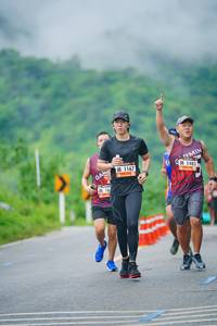 BIB: 1403, 1167
                            <button type="button" onclick="openModal(5807843)" class="btn btn-primary btn-sm float-right btn-popup" data-toggle="modal" data-target=".modal-high-quality">
                        <i class="fas fa-shopping-cart"></i> Add to Cart
                    </button>
                                            <button type="button" onclick="isThisMe(5807843, true)" class="btn btn-success btn-sm float-right btn-popup btn-isme hidden" data-toggle="tooltip" data-placement="bottom" title="นี่คือรูปของคุณใช่ไหม คลิกที่นี่เพื่อเอาเข้าอัลบั้ม">
                        <i class="fas fa-plus"></i> Add to album
                    </button>
                    <button type="button" onclick="isThisMe(5807843, false)" class="btn btn-warning btn-sm float-right btn-popup btn-isnotme hidden">
                        <i class="fas fa-ban"></i> Remove from album
                    </button>