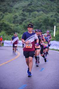 BIB: 3125
                            <button type="button" onclick="openModal(5713335)" class="btn btn-primary btn-sm float-right btn-popup" data-toggle="modal" data-target=".modal-high-quality">
                        <i class="fas fa-shopping-cart"></i> Add to Cart
                    </button>
                                            <button type="button" onclick="isThisMe(5713335, true)" class="btn btn-success btn-sm float-right btn-popup btn-isme hidden" data-toggle="tooltip" data-placement="bottom" title="นี่คือรูปของคุณใช่ไหม คลิกที่นี่เพื่อเอาเข้าอัลบั้ม">
                        <i class="fas fa-plus"></i> Add to album
                    </button>
                    <button type="button" onclick="isThisMe(5713335, false)" class="btn btn-warning btn-sm float-right btn-popup btn-isnotme hidden">
                        <i class="fas fa-ban"></i> Remove from album
                    </button>