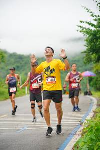 BIB: 1382
                            <button type="button" onclick="openModal(5727025)" class="btn btn-primary btn-sm float-right btn-popup" data-toggle="modal" data-target=".modal-high-quality">
                        <i class="fas fa-shopping-cart"></i> Add to Cart
                    </button>
                                            <button type="button" onclick="isThisMe(5727025, true)" class="btn btn-success btn-sm float-right btn-popup btn-isme hidden" data-toggle="tooltip" data-placement="bottom" title="นี่คือรูปของคุณใช่ไหม คลิกที่นี่เพื่อเอาเข้าอัลบั้ม">
                        <i class="fas fa-plus"></i> Add to album
                    </button>
                    <button type="button" onclick="isThisMe(5727025, false)" class="btn btn-warning btn-sm float-right btn-popup btn-isnotme hidden">
                        <i class="fas fa-ban"></i> Remove from album
                    </button>