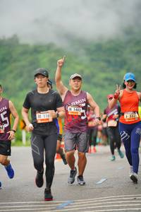 BIB: 1403, 116, 3322
                            <button type="button" onclick="openModal(5730065)" class="btn btn-primary btn-sm float-right btn-popup" data-toggle="modal" data-target=".modal-high-quality">
                        <i class="fas fa-shopping-cart"></i> Add to Cart
                    </button>
                                            <button type="button" onclick="isThisMe(5730065, true)" class="btn btn-success btn-sm float-right btn-popup btn-isme hidden" data-toggle="tooltip" data-placement="bottom" title="นี่คือรูปของคุณใช่ไหม คลิกที่นี่เพื่อเอาเข้าอัลบั้ม">
                        <i class="fas fa-plus"></i> Add to album
                    </button>
                    <button type="button" onclick="isThisMe(5730065, false)" class="btn btn-warning btn-sm float-right btn-popup btn-isnotme hidden">
                        <i class="fas fa-ban"></i> Remove from album
                    </button>