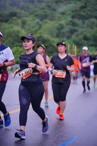 BIB: 3377, 3185
                            <button type="button" onclick="openModal(5713168)" class="btn btn-primary btn-sm float-right btn-popup" data-toggle="modal" data-target=".modal-high-quality">
                        <i class="fas fa-shopping-cart"></i> Add to Cart
                    </button>
                                            <button type="button" onclick="isThisMe(5713168, true)" class="btn btn-success btn-sm float-right btn-popup btn-isme hidden" data-toggle="tooltip" data-placement="bottom" title="นี่คือรูปของคุณใช่ไหม คลิกที่นี่เพื่อเอาเข้าอัลบั้ม">
                        <i class="fas fa-plus"></i> Add to album
                    </button>
                    <button type="button" onclick="isThisMe(5713168, false)" class="btn btn-warning btn-sm float-right btn-popup btn-isnotme hidden">
                        <i class="fas fa-ban"></i> Remove from album
                    </button>