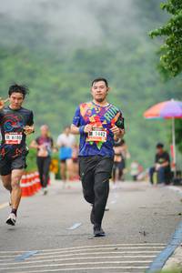 BIB: 1442, 6180
                            <button type="button" onclick="openModal(5730826)" class="btn btn-primary btn-sm float-right btn-popup" data-toggle="modal" data-target=".modal-high-quality">
                        <i class="fas fa-shopping-cart"></i> Add to Cart
                    </button>
                                            <button type="button" onclick="isThisMe(5730826, true)" class="btn btn-success btn-sm float-right btn-popup btn-isme hidden" data-toggle="tooltip" data-placement="bottom" title="นี่คือรูปของคุณใช่ไหม คลิกที่นี่เพื่อเอาเข้าอัลบั้ม">
                        <i class="fas fa-plus"></i> Add to album
                    </button>
                    <button type="button" onclick="isThisMe(5730826, false)" class="btn btn-warning btn-sm float-right btn-popup btn-isnotme hidden">
                        <i class="fas fa-ban"></i> Remove from album
                    </button>