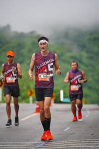 BIB: 1725, 1656
                            <button type="button" onclick="openModal(5721191)" class="btn btn-primary btn-sm float-right btn-popup" data-toggle="modal" data-target=".modal-high-quality">
                        <i class="fas fa-shopping-cart"></i> Add to Cart
                    </button>
                                            <button type="button" onclick="isThisMe(5721191, true)" class="btn btn-success btn-sm float-right btn-popup btn-isme hidden" data-toggle="tooltip" data-placement="bottom" title="นี่คือรูปของคุณใช่ไหม คลิกที่นี่เพื่อเอาเข้าอัลบั้ม">
                        <i class="fas fa-plus"></i> Add to album
                    </button>
                    <button type="button" onclick="isThisMe(5721191, false)" class="btn btn-warning btn-sm float-right btn-popup btn-isnotme hidden">
                        <i class="fas fa-ban"></i> Remove from album
                    </button>