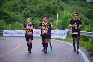 BIB: 1549, 1434
                            <button type="button" onclick="openModal(5714998)" class="btn btn-primary btn-sm float-right btn-popup" data-toggle="modal" data-target=".modal-high-quality">
                        <i class="fas fa-shopping-cart"></i> Add to Cart
                    </button>
                                            <button type="button" onclick="isThisMe(5714998, true)" class="btn btn-success btn-sm float-right btn-popup btn-isme hidden" data-toggle="tooltip" data-placement="bottom" title="นี่คือรูปของคุณใช่ไหม คลิกที่นี่เพื่อเอาเข้าอัลบั้ม">
                        <i class="fas fa-plus"></i> Add to album
                    </button>
                    <button type="button" onclick="isThisMe(5714998, false)" class="btn btn-warning btn-sm float-right btn-popup btn-isnotme hidden">
                        <i class="fas fa-ban"></i> Remove from album
                    </button>