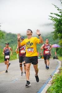 BIB: 1382, 1172
                            <button type="button" onclick="openModal(5727024)" class="btn btn-primary btn-sm float-right btn-popup" data-toggle="modal" data-target=".modal-high-quality">
                        <i class="fas fa-shopping-cart"></i> Add to Cart
                    </button>
                                            <button type="button" onclick="isThisMe(5727024, true)" class="btn btn-success btn-sm float-right btn-popup btn-isme hidden" data-toggle="tooltip" data-placement="bottom" title="นี่คือรูปของคุณใช่ไหม คลิกที่นี่เพื่อเอาเข้าอัลบั้ม">
                        <i class="fas fa-plus"></i> Add to album
                    </button>
                    <button type="button" onclick="isThisMe(5727024, false)" class="btn btn-warning btn-sm float-right btn-popup btn-isnotme hidden">
                        <i class="fas fa-ban"></i> Remove from album
                    </button>