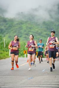 BIB: 3114, 1467, 3305
                            <button type="button" onclick="openModal(5730876)" class="btn btn-primary btn-sm float-right btn-popup" data-toggle="modal" data-target=".modal-high-quality">
                        <i class="fas fa-shopping-cart"></i> Add to Cart
                    </button>
                                            <button type="button" onclick="isThisMe(5730876, true)" class="btn btn-success btn-sm float-right btn-popup btn-isme hidden" data-toggle="tooltip" data-placement="bottom" title="นี่คือรูปของคุณใช่ไหม คลิกที่นี่เพื่อเอาเข้าอัลบั้ม">
                        <i class="fas fa-plus"></i> Add to album
                    </button>
                    <button type="button" onclick="isThisMe(5730876, false)" class="btn btn-warning btn-sm float-right btn-popup btn-isnotme hidden">
                        <i class="fas fa-ban"></i> Remove from album
                    </button>