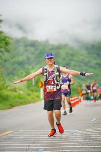 BIB: 1164
                            <button type="button" onclick="openModal(5729952)" class="btn btn-primary btn-sm float-right btn-popup" data-toggle="modal" data-target=".modal-high-quality">
                        <i class="fas fa-shopping-cart"></i> Add to Cart
                    </button>
                                            <button type="button" onclick="isThisMe(5729952, true)" class="btn btn-success btn-sm float-right btn-popup btn-isme hidden" data-toggle="tooltip" data-placement="bottom" title="นี่คือรูปของคุณใช่ไหม คลิกที่นี่เพื่อเอาเข้าอัลบั้ม">
                        <i class="fas fa-plus"></i> Add to album
                    </button>
                    <button type="button" onclick="isThisMe(5729952, false)" class="btn btn-warning btn-sm float-right btn-popup btn-isnotme hidden">
                        <i class="fas fa-ban"></i> Remove from album
                    </button>