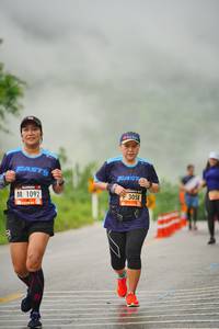 BIB: 1092, 3058
                            <button type="button" onclick="openModal(5594590)" class="btn btn-primary btn-sm float-right btn-popup" data-toggle="modal" data-target=".modal-high-quality">
                        <i class="fas fa-shopping-cart"></i> Add to Cart
                    </button>
                                            <button type="button" onclick="isThisMe(5594590, true)" class="btn btn-success btn-sm float-right btn-popup btn-isme hidden" data-toggle="tooltip" data-placement="bottom" title="นี่คือรูปของคุณใช่ไหม คลิกที่นี่เพื่อเอาเข้าอัลบั้ม">
                        <i class="fas fa-plus"></i> Add to album
                    </button>
                    <button type="button" onclick="isThisMe(5594590, false)" class="btn btn-warning btn-sm float-right btn-popup btn-isnotme hidden">
                        <i class="fas fa-ban"></i> Remove from album
                    </button>