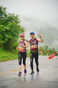 BIB: 3139, 1279
                            <button type="button" onclick="openModal(5595566)" class="btn btn-primary btn-sm float-right btn-popup" data-toggle="modal" data-target=".modal-high-quality">
                        <i class="fas fa-shopping-cart"></i> Add to Cart
                    </button>
                                            <button type="button" onclick="isThisMe(5595566, true)" class="btn btn-success btn-sm float-right btn-popup btn-isme hidden" data-toggle="tooltip" data-placement="bottom" title="นี่คือรูปของคุณใช่ไหม คลิกที่นี่เพื่อเอาเข้าอัลบั้ม">
                        <i class="fas fa-plus"></i> Add to album
                    </button>
                    <button type="button" onclick="isThisMe(5595566, false)" class="btn btn-warning btn-sm float-right btn-popup btn-isnotme hidden">
                        <i class="fas fa-ban"></i> Remove from album
                    </button>