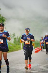 BIB: 092, 3058
                            <button type="button" onclick="openModal(5594598)" class="btn btn-primary btn-sm float-right btn-popup" data-toggle="modal" data-target=".modal-high-quality">
                        <i class="fas fa-shopping-cart"></i> Add to Cart
                    </button>
                                            <button type="button" onclick="isThisMe(5594598, true)" class="btn btn-success btn-sm float-right btn-popup btn-isme hidden" data-toggle="tooltip" data-placement="bottom" title="นี่คือรูปของคุณใช่ไหม คลิกที่นี่เพื่อเอาเข้าอัลบั้ม">
                        <i class="fas fa-plus"></i> Add to album
                    </button>
                    <button type="button" onclick="isThisMe(5594598, false)" class="btn btn-warning btn-sm float-right btn-popup btn-isnotme hidden">
                        <i class="fas fa-ban"></i> Remove from album
                    </button>